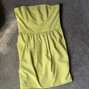 Women’s yellow strapless dress
